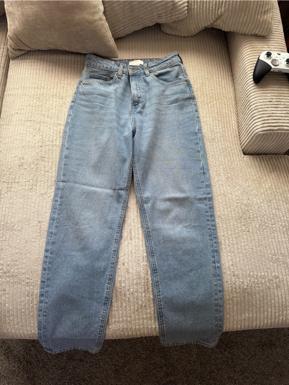 H&M Light Blue High-Rise Straight-Leg Jeans